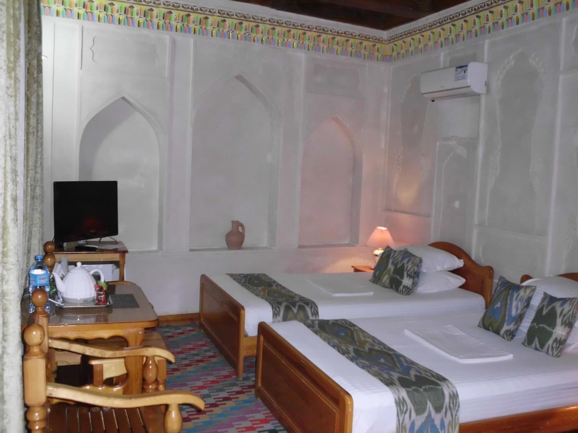 Emir Bed and Breakfast Bukhara Exteriör bild